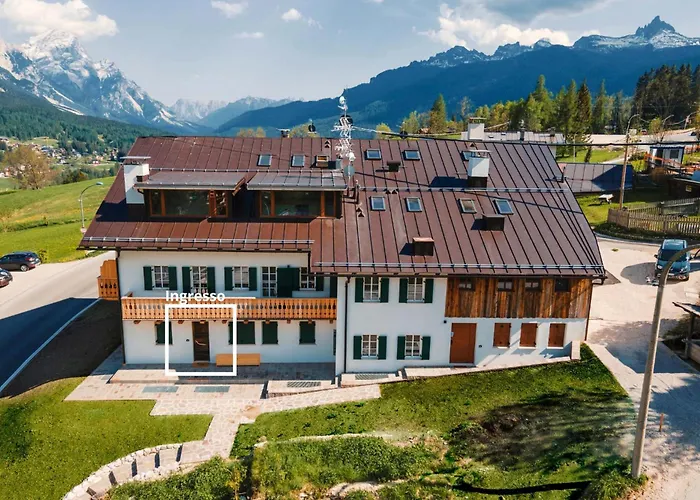 Rifugio Tofane - Dolomiti Skyline Apartmán *